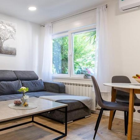 Apartament Kuca Za Odmor Palma Zagrzeb Zewnętrze zdjęcie